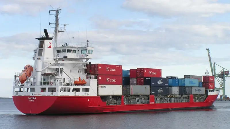 ‘Laura’ has the first DeltaLangh scrubber onboard