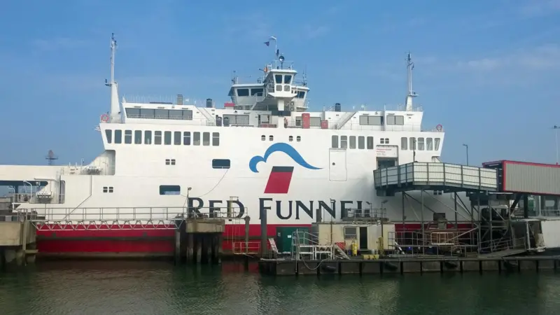 ‘Red Falcon’s’ new observation lounge immediately below the wheelhouse