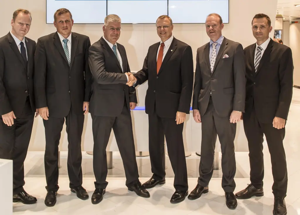 NAPA and Siemens are now in a partnership agreement where Siemens will use NAPA software in its Siship Ecomain platform