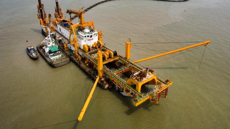 One of the world's largest non self-propelled cutter dredger vessels will be equipped with Wärtsilä engines