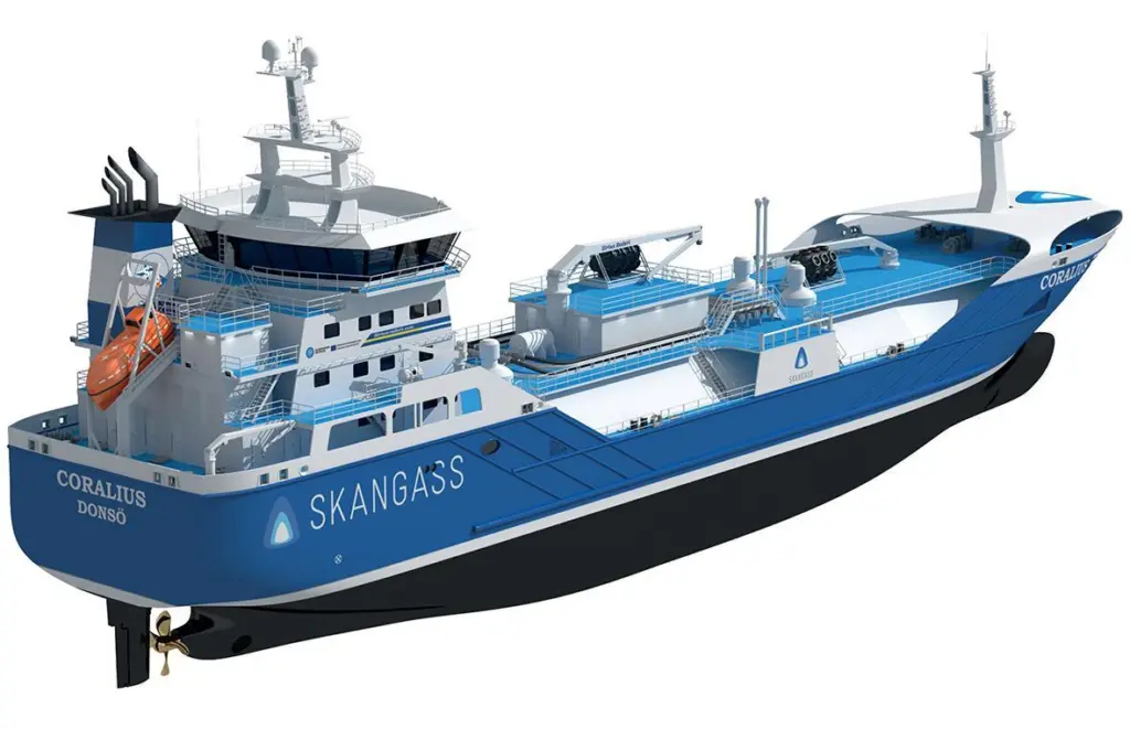 Coralius is the first LNG ship-to-ship bunkering and feeder vessel to be built in Europe