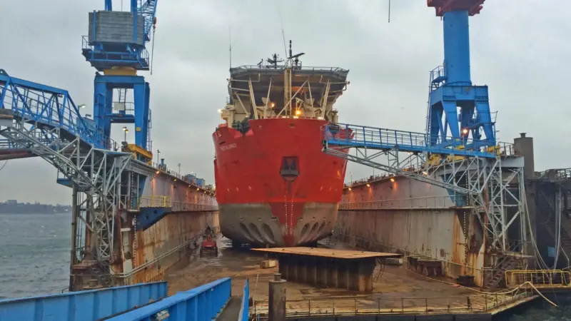 Red7 Alliance in Lindenau's Dock 11