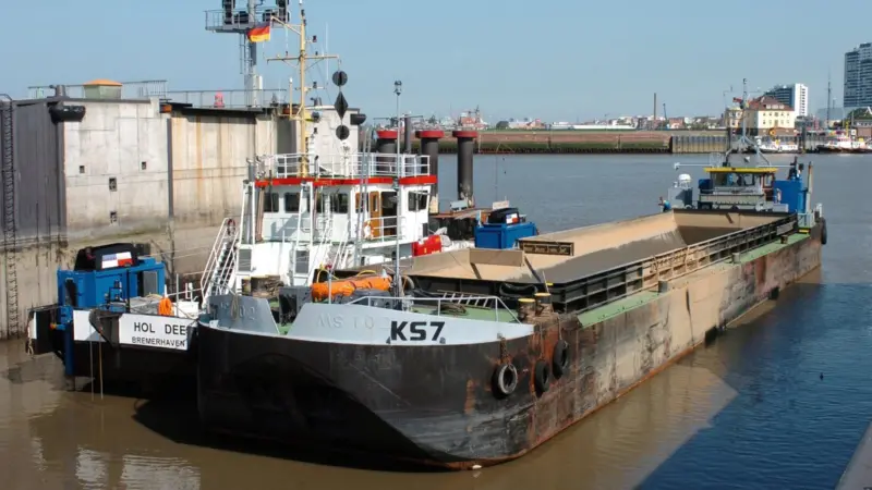 Weser silt barges are being joined by the first LNG newbuild