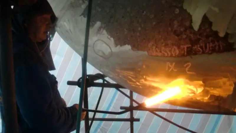 MPR is the only company certified to carry out vertical in-situ propeller repairs