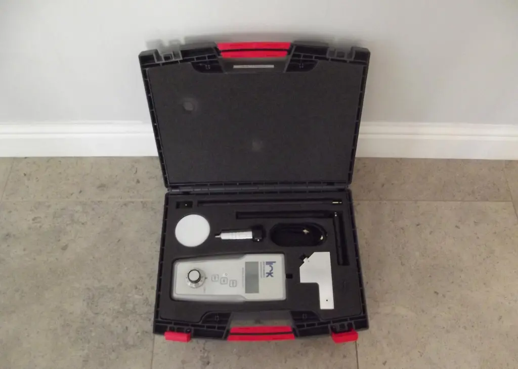 The complete kit has a bespoke extension rod allowing access to second and third row cylinders