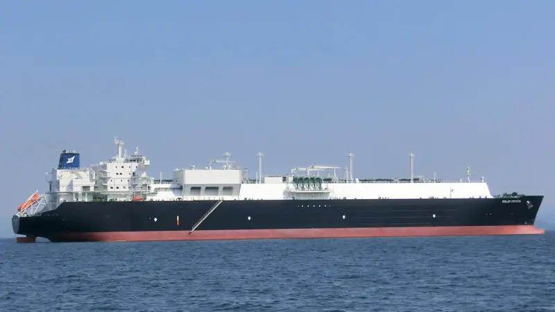 The service agreement for Golar LNG includes remote monitoring of engines, maintenance planning and advisory services