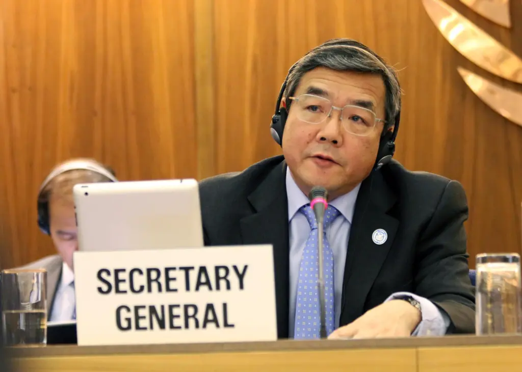 IMO Secretary General Koji Sekimizu opened MEPC 68 on Monday by urging countries to put aside fears on country-specific approvals for BWMS
