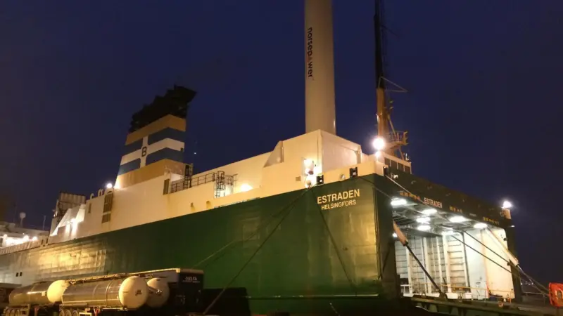 The 'Estraden' fitted with one 18m high Norsepower rotor sail