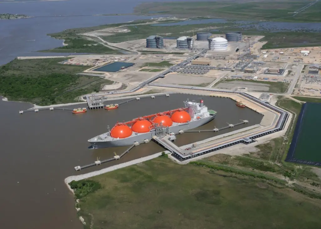 Licenses for LNG export facilities in the US are already being prioritised for facilties servbing or served by US vessels