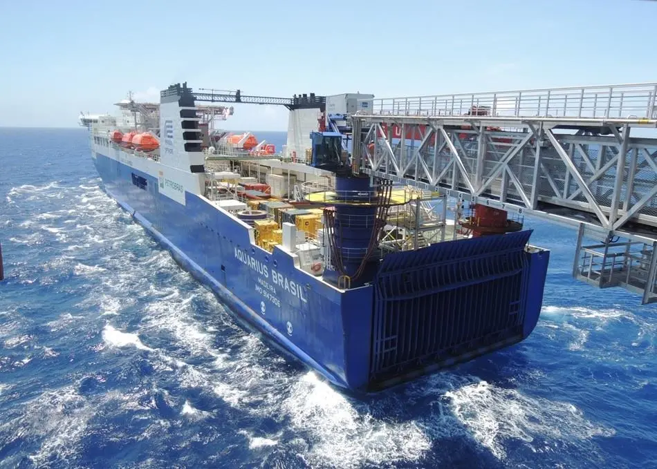 ‘Aquarius Brasil’ has proved the capability of a ship-shaped support unit in the Campos Basin
