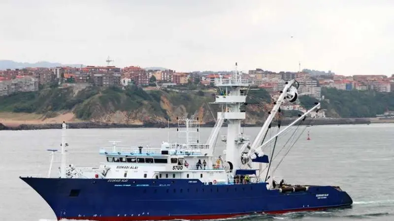 'Euskadi Alai’ is the third tuna freezer vessel delivered by Zamakona Yards