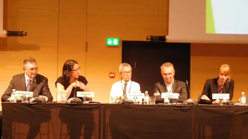 Heidi Nielson (second left) outlined proposals to extend shore power provision in Oslo at GreenPort Congress last month