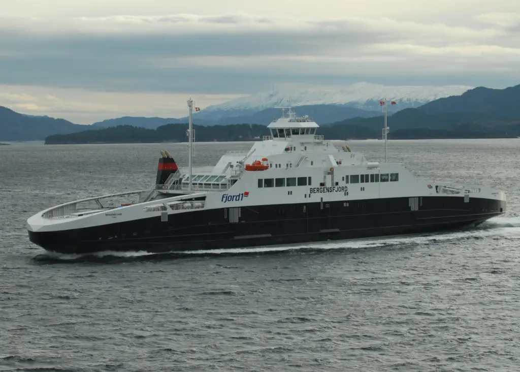 The new RP guidelines are the first to offer advice on measuring LNG fuel quality, according to DNV GL. Photo credit: Magne Røe