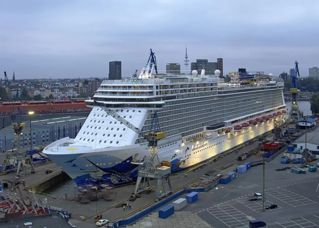Final B+V check for Norwegian Escape