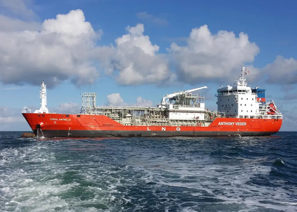 The conversion of the 'Coral Anthelia' to dual fuel presented somewhat of a challenge