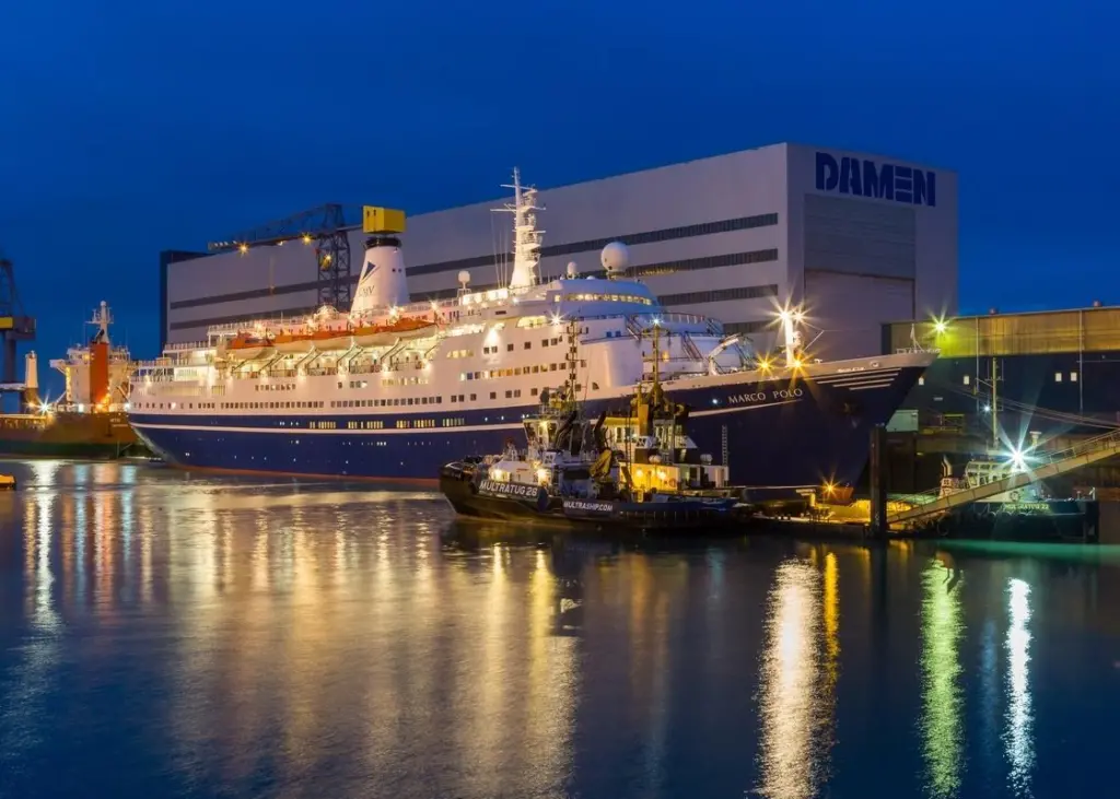 Cruise ship Marco Polo leaves Damen Shiprepair Vlissingen