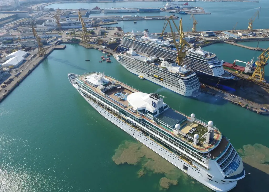 Four cruise ships are being repaired at Navantia's shipyard in Cadiz