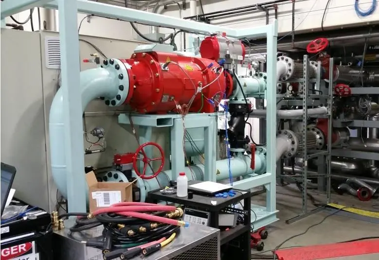 The Hydrocurrent waste heat recovery, based on the organic Rankin cycle, was installed on 'Arnold Maersk' in April