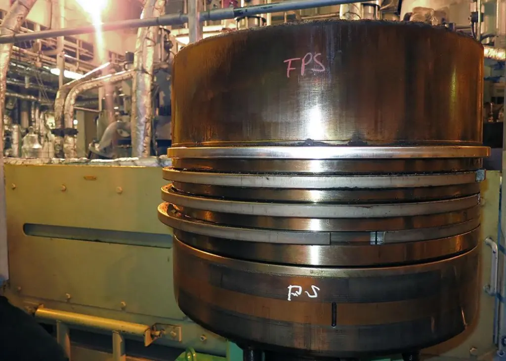 A Wärtsilä piston on Navigo MCL Ultra at end of the trial period
