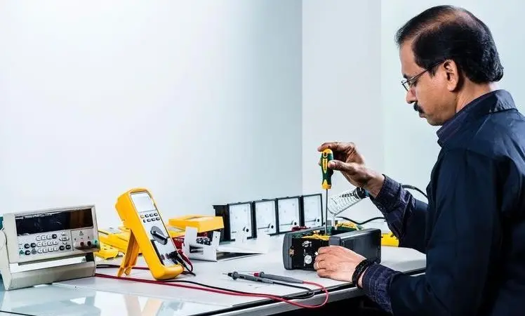New calibration lab and electronics component repair facility in Dubai from Elcome