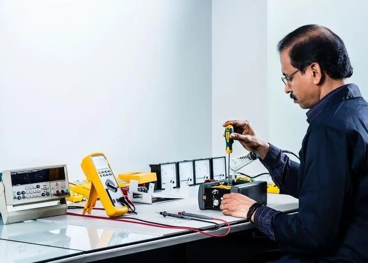 New calibration lab and electronics component repair facility in Dubai from Elcome