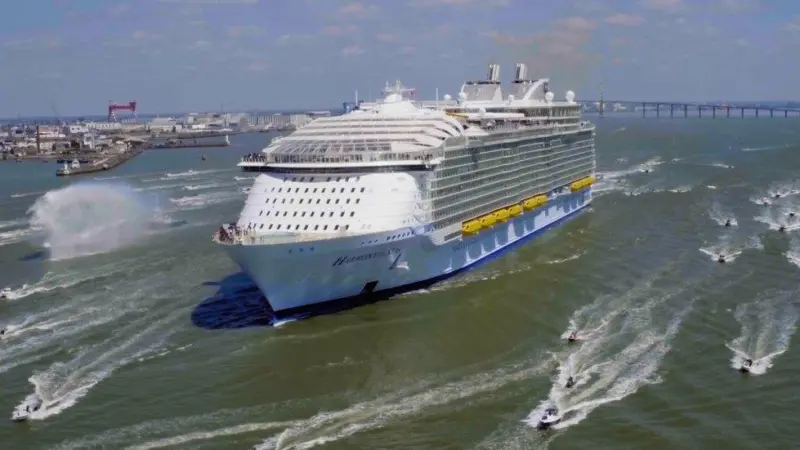 'Harmony of Seas' leaving her St Nazaire birthplace
