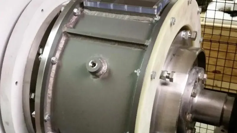 The HydroActive bulkhead shaft seal from Midé Marine is said to reduce wear and prevent flooding in emergencies