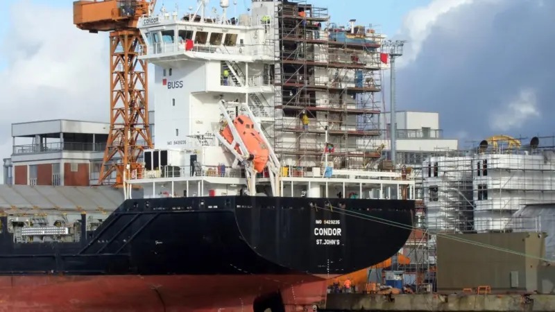 Scrubber refit at GDD- hub of new German yard alliance Photo: Eckardt