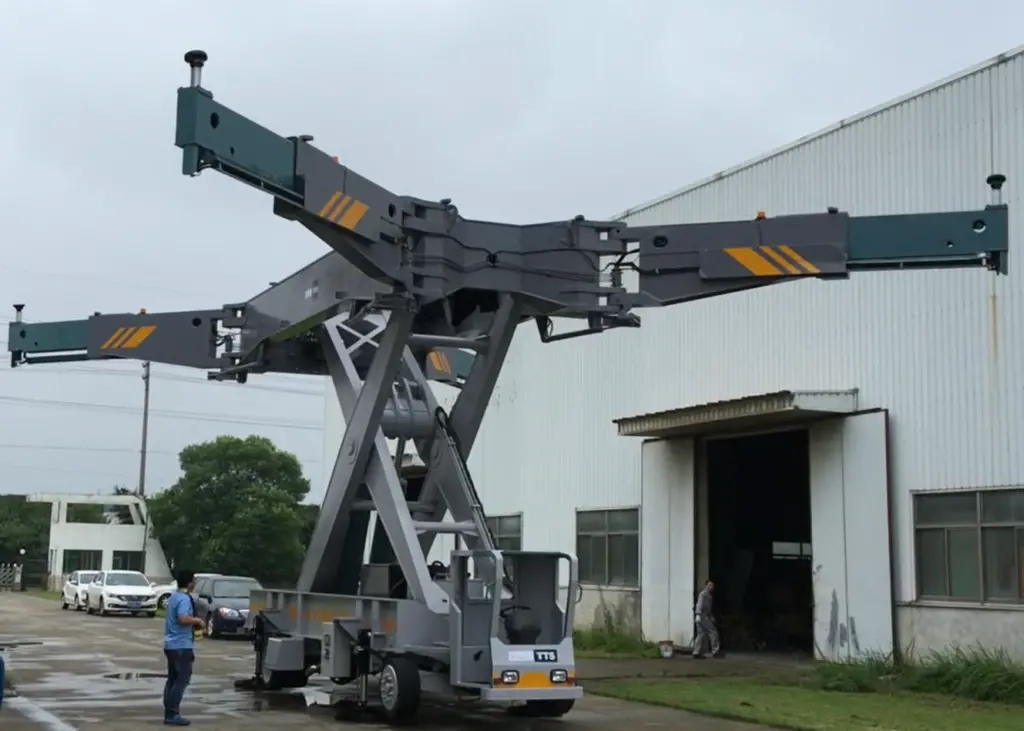 The IMDL features four contact points to minimise cargo space lost to deck sagging