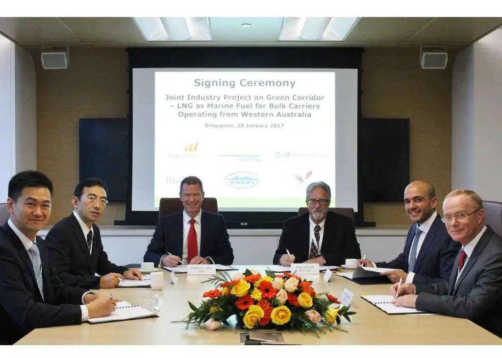 The project will explore the feasibility of a 'green corridor' between Australia and China, culminating in a LNG-fuelled capesize concept