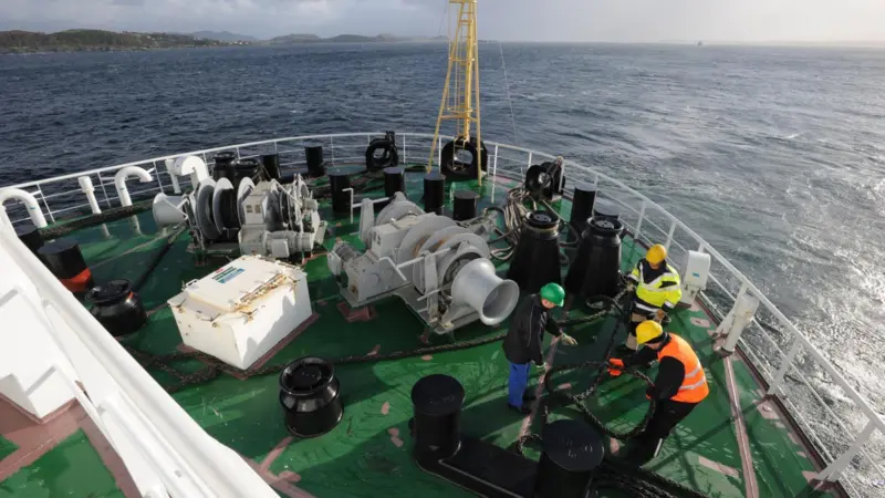 MacGregor's new service agreements offer a simplified and cost-effective means of providing deck equipment inspection, maintenance and repair