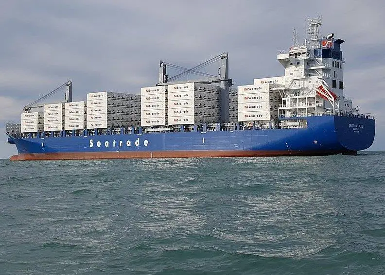 Seatrade’s 2,259TEU Colour-class containerships can accommodate 674 forty foot reefer units
