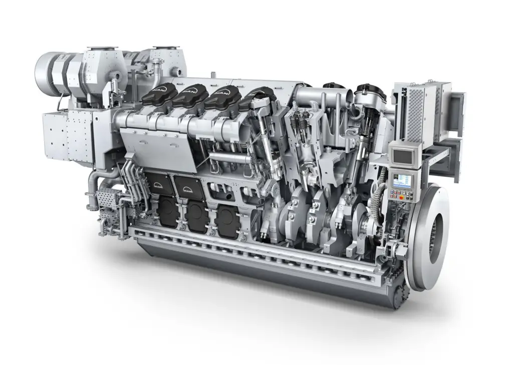 The MAN 32/44CR engine, ordered as a 12V version for Huanghua Port Bureau