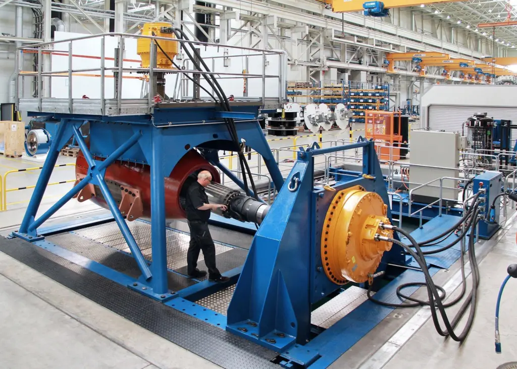 Schottel's new underwater mountable thruster is designed for larger offshore vessels or rigs