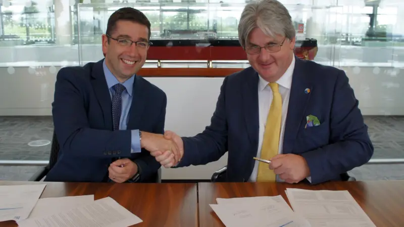 Contract signing