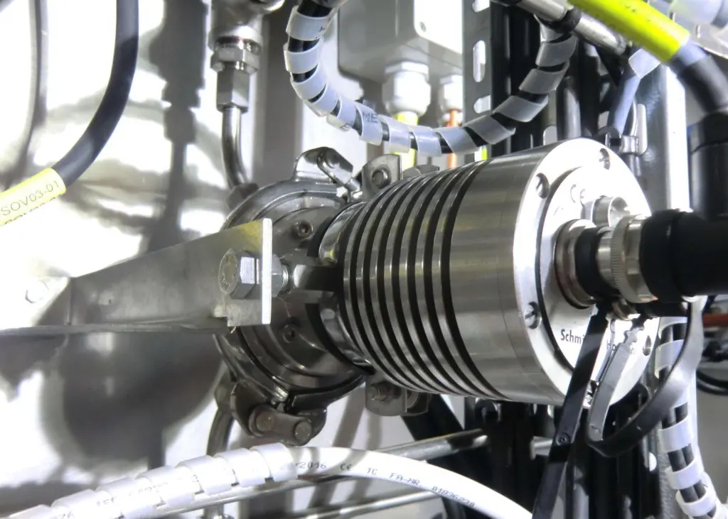 Aquality systems for twelve MAN engines will manage cooling water quality on the 'Heerema Sleipnir'