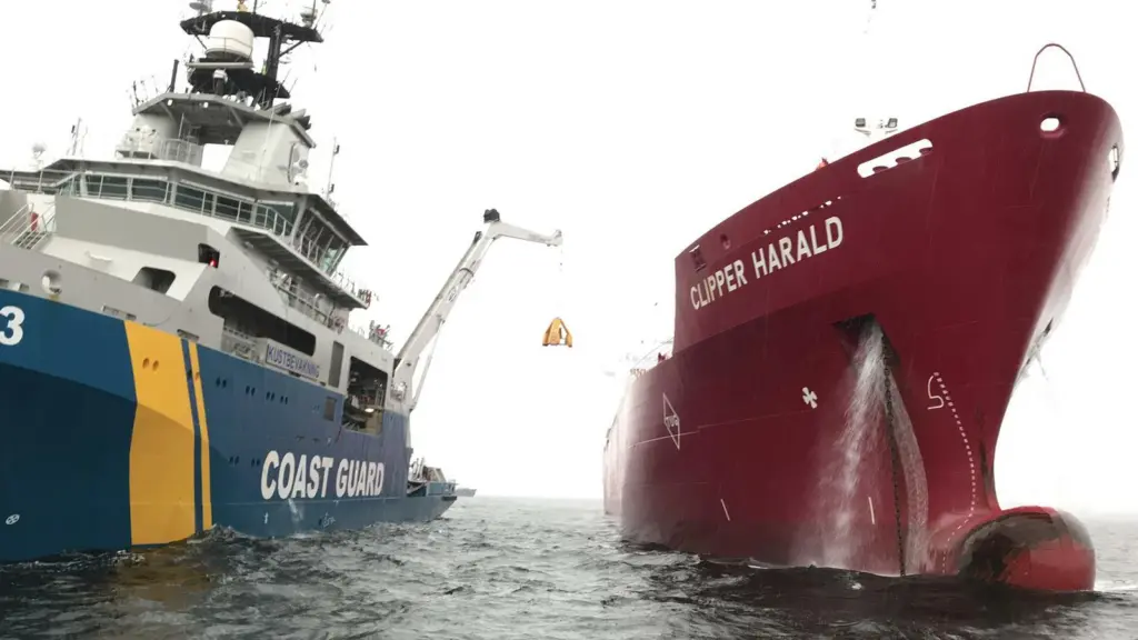 The complex exercise involved more 600 people, 30 vessels, drones, surveillance aeroplanes, helicopters and oil booms.