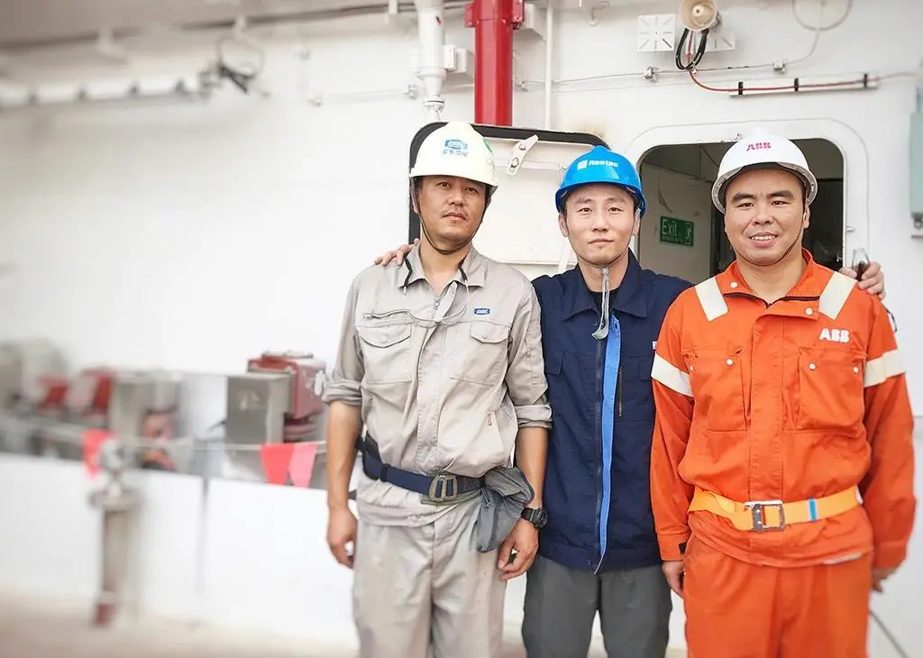 Hudong-Zhonghua Shipbuilding Group and power system provider ABB have specified Roxtec EMC sealing solutions for four newbuild LNG carriers