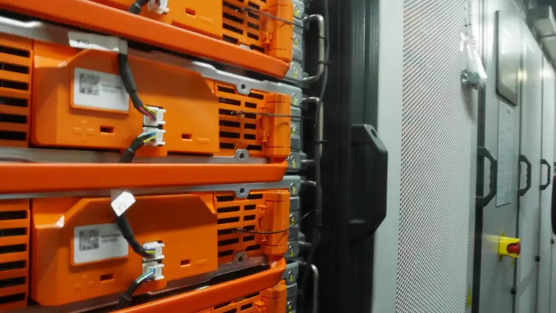 DNV GL has launched a project designed to advance the understanding of the use of lithium-ion batteries in the shipping industry