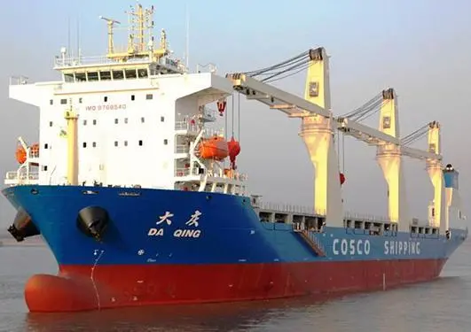 COSCO has raised its game in the heavy-lift stakes with four multipurpose vessels of the Da Ji series, including second-of-class 'Da Qing'