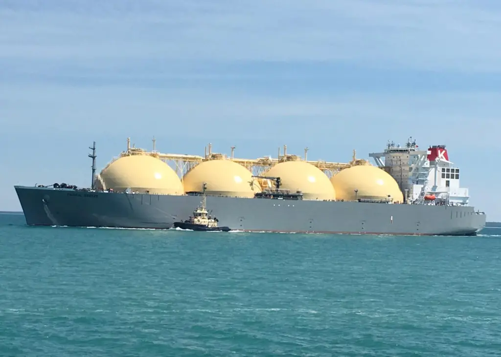 Pacific Breeze arriving for the first time in Darwin harbour (courtesy of Darwin Port)