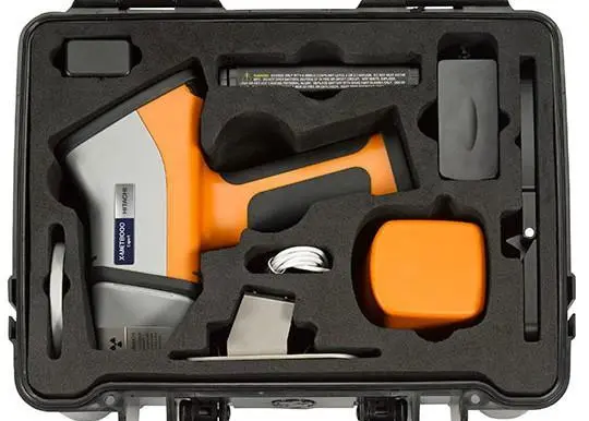 Hitachi’s new X-MET8000 Optimum solution is dedicated to the quick and simple analysis of bunker fuel Photo: Hitachi
