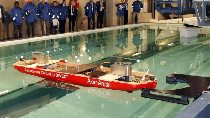 autonomous ship model