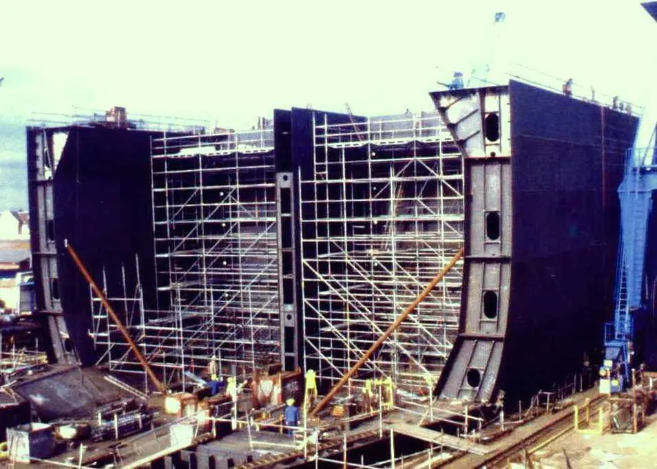 Lindenau Werft in its tanker newbuilding heydey (credit: Tom Todd)