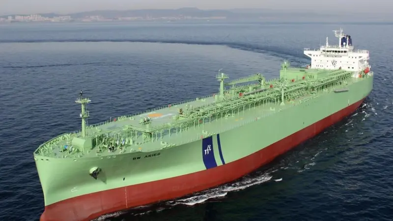 MAN is set to launch the first LPG-burning two-stroke engine after securing retrofit orders from BW LPG for four of its VLGCs