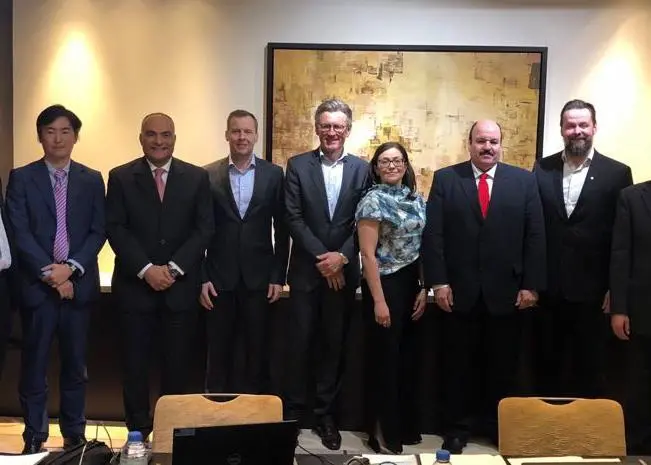 A consortium of technology providers and industry experts will explore new containership designs