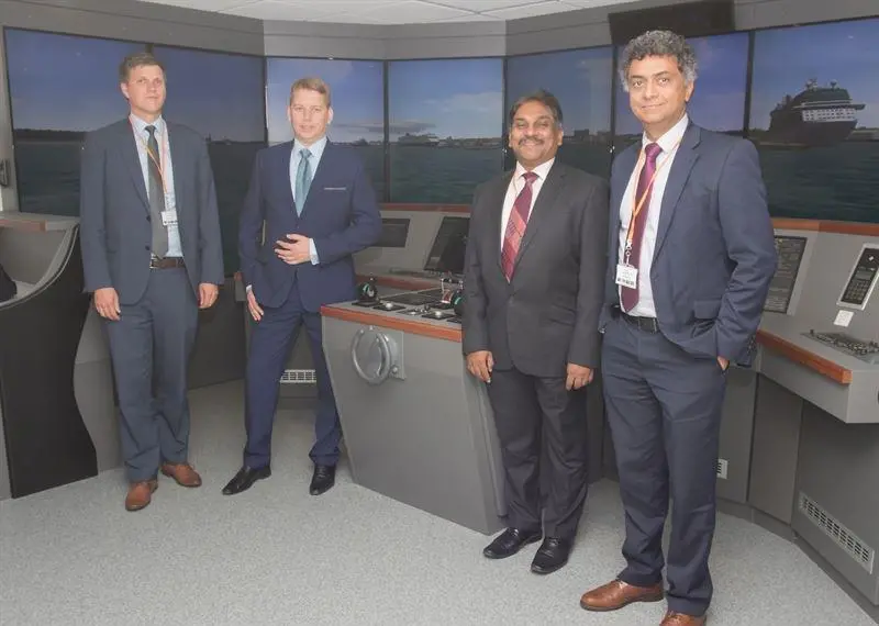 Wärtsilä and Warsash staff