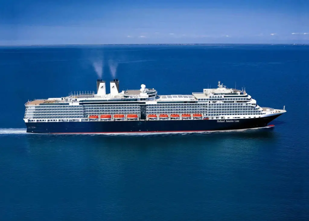 Holland America's 'Eurodam' is one of three cruise ships retrofitted with ABB shore power connections (credit: Holland America)