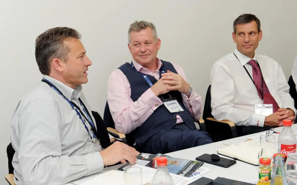 A lively interaction between ship owners, associations and engine condition specialists characterised the meeting.