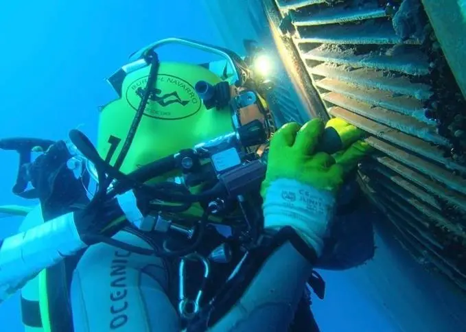 Underwater work